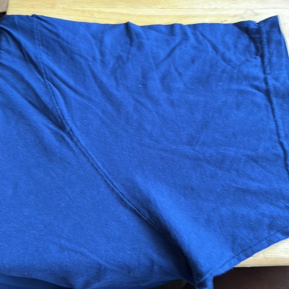 Reebok size 7X big, navy orange and white T-shirt - Picture 3 of 4